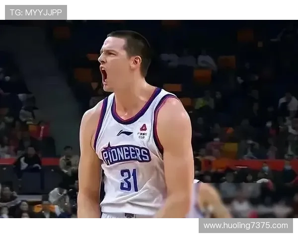 奇才与活塞激战正酣 双方全力争夺季后赛席位关键战役 奇才与活塞激战正酣 双方全力争夺季后赛席位关键战役