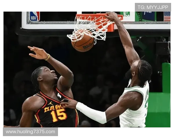 老鹰鏖战凯尔特人双方激烈对攻上演本赛季最震撼巅峰之战 老鹰鏖战凯尔特人双方激烈对攻上演本赛季最震撼巅峰之战