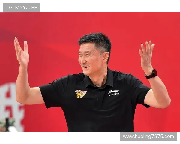 杜锋再掀篮球热潮引领中国男篮新征程展现执教智慧与团队力量