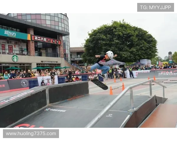 重庆滑板队的防反战术解析与实战应用探讨 重庆滑板队的防反战术解析与实战应用探讨